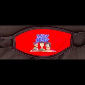 Dirty laundry mask for adults.